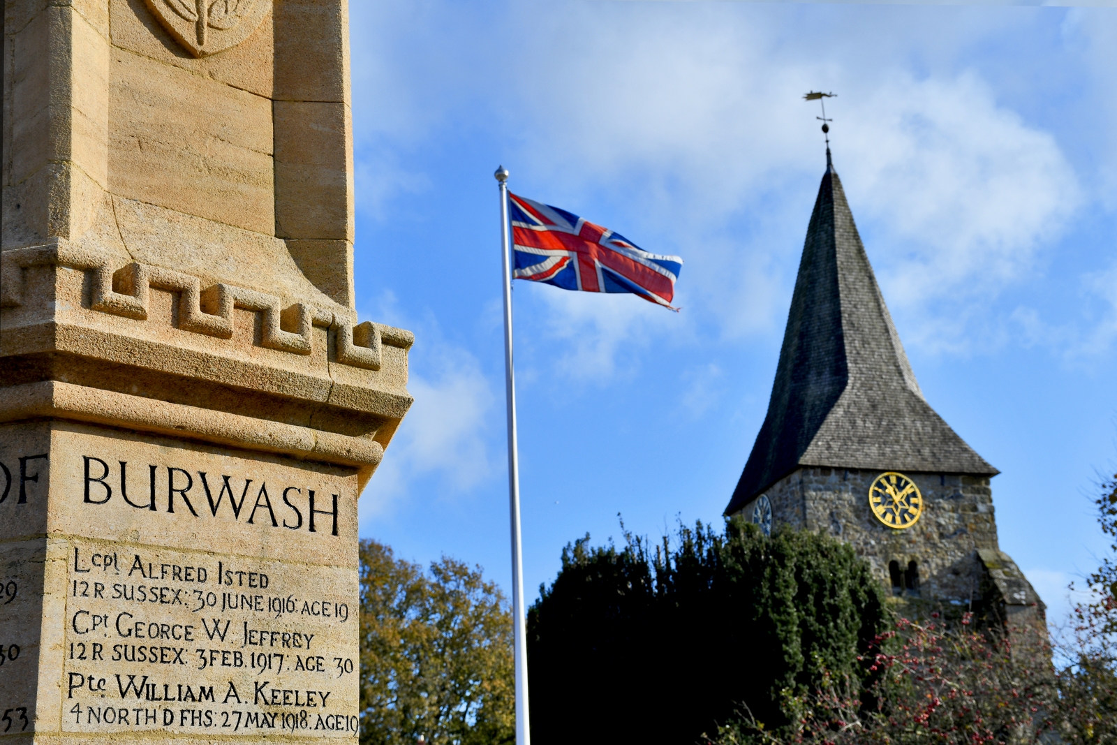 Remembrance Day à Burwash, Angleterre © French Moments