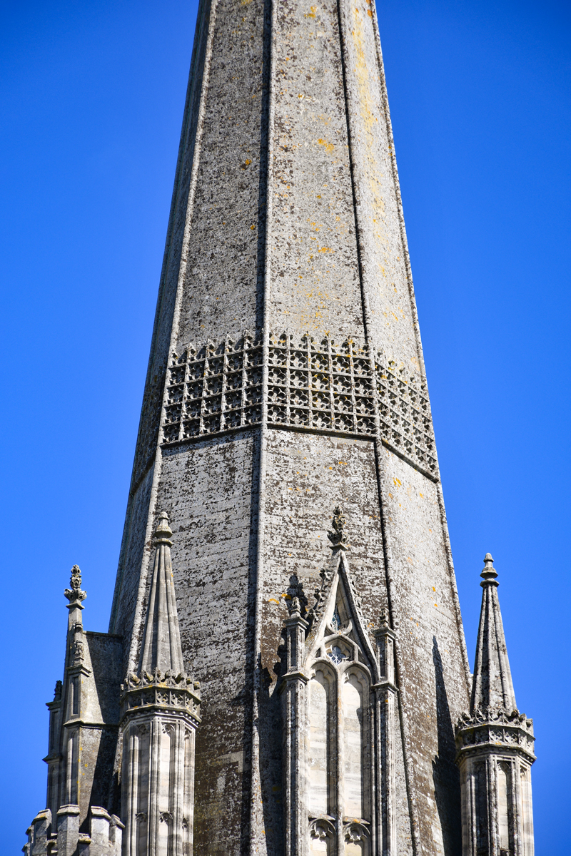 La flèche de la cathédrale de Chichester © French Moments