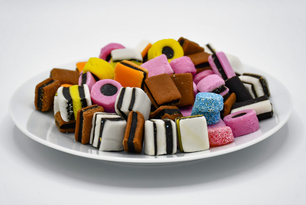 Liquorice Allsorts de Bassetts de délicieux bonbons anglais à la