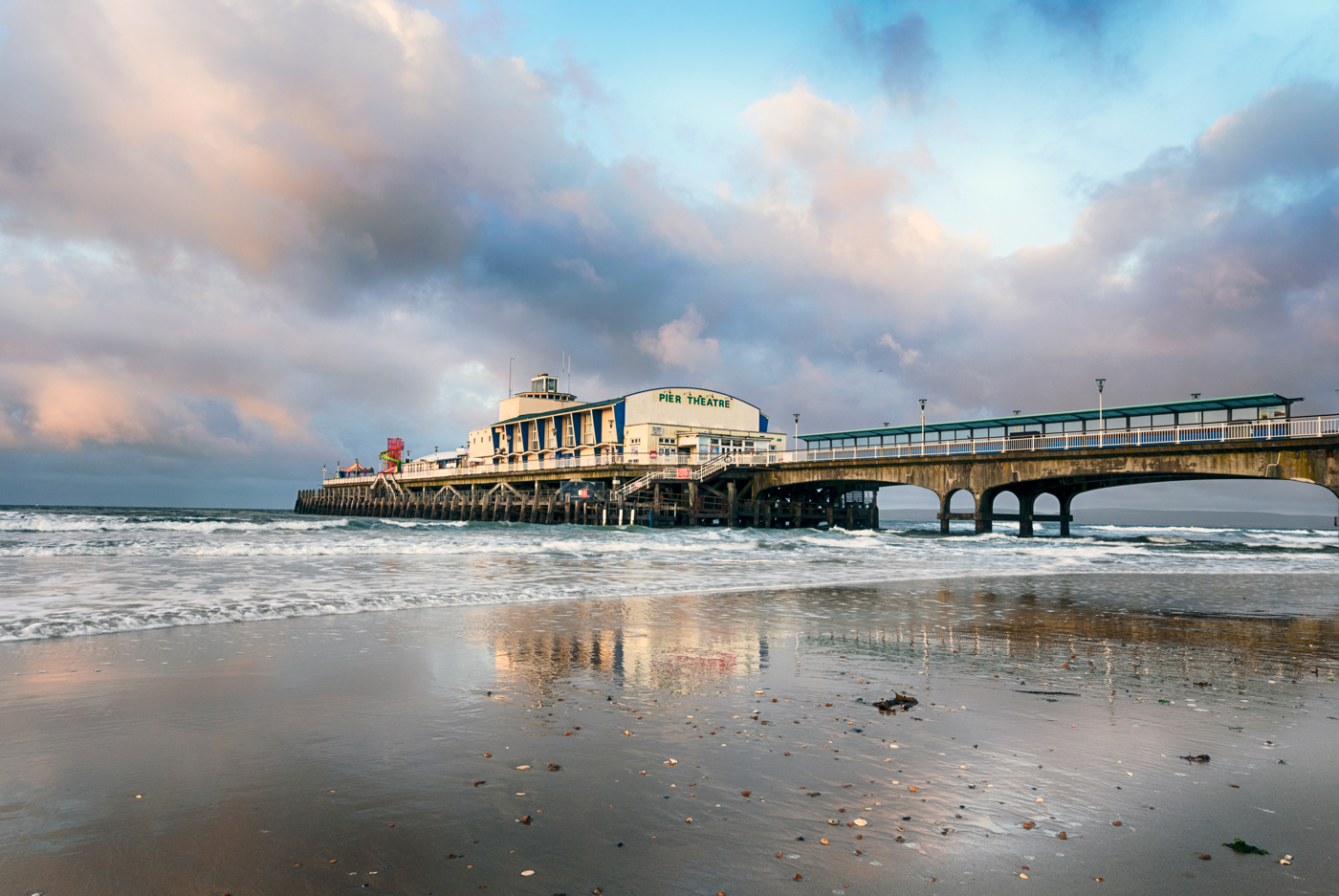 Bournemouth-Pier.-Photo-flotsom-via-Envato-Elements Bournemouth Pier. Photo flotsom via Envato Elements