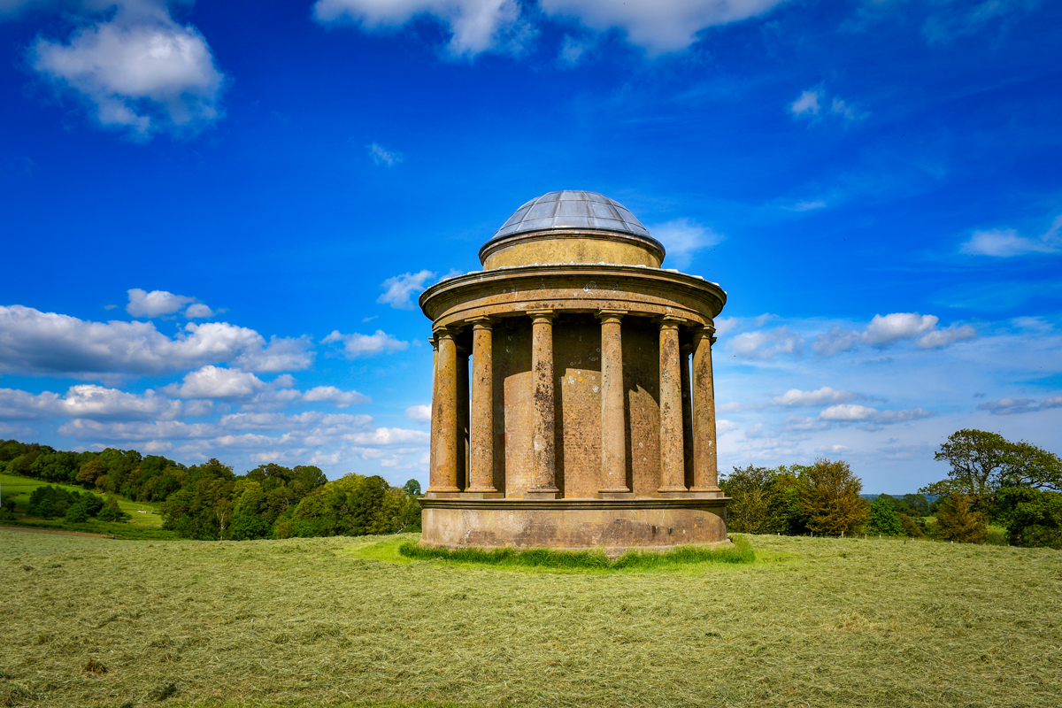Rotunda Temple in Brightling © French Moments
