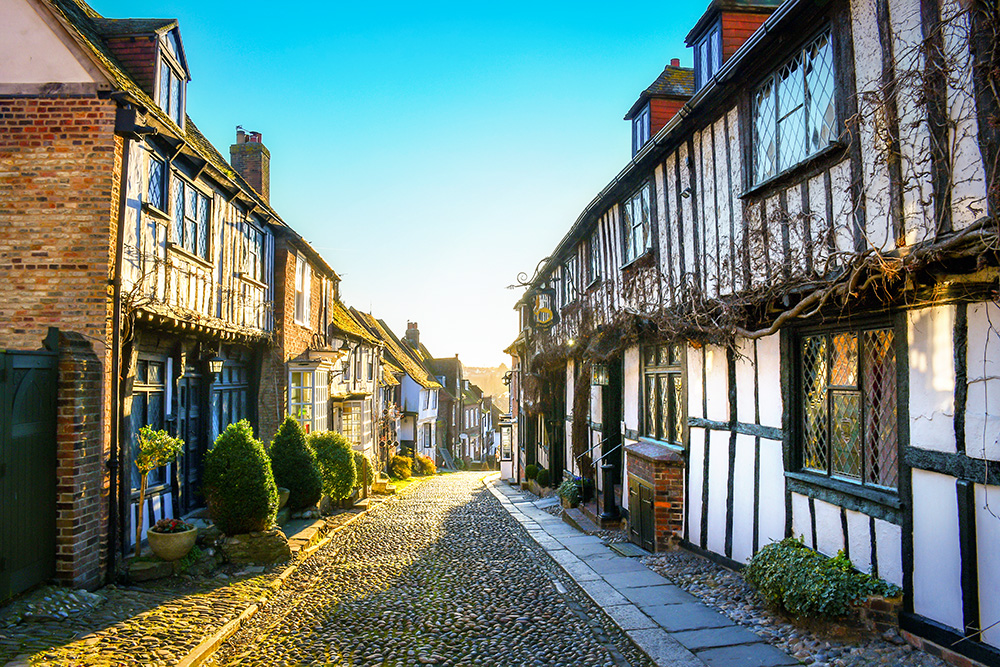 Mermaid Street, Rye © French Moments