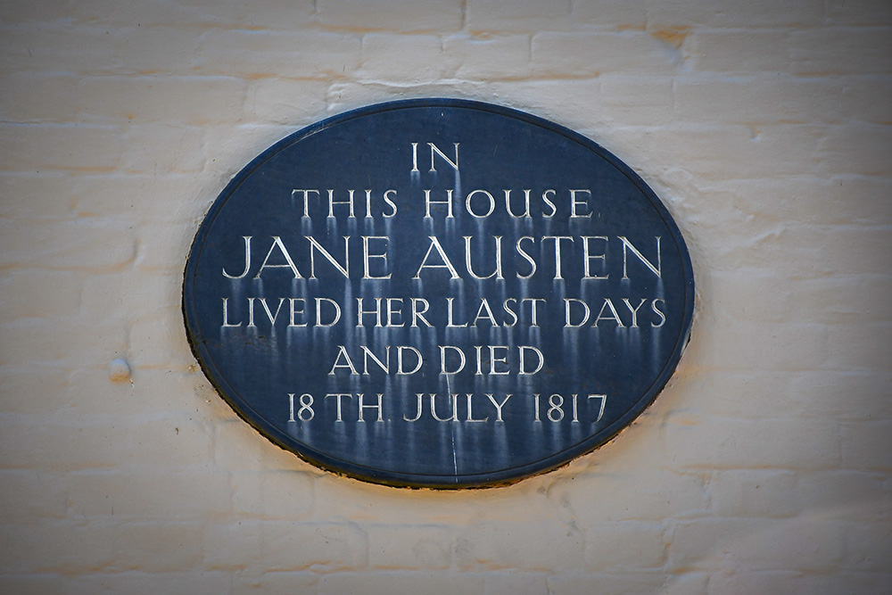 Jane Austen House, College Street, Winchester © French Moments