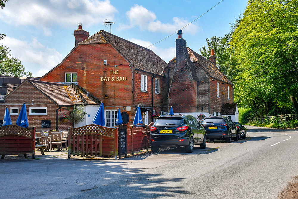 Hambledon 51 copyright French Moments Pub The Bat & Ball, Hambledon © French Moments