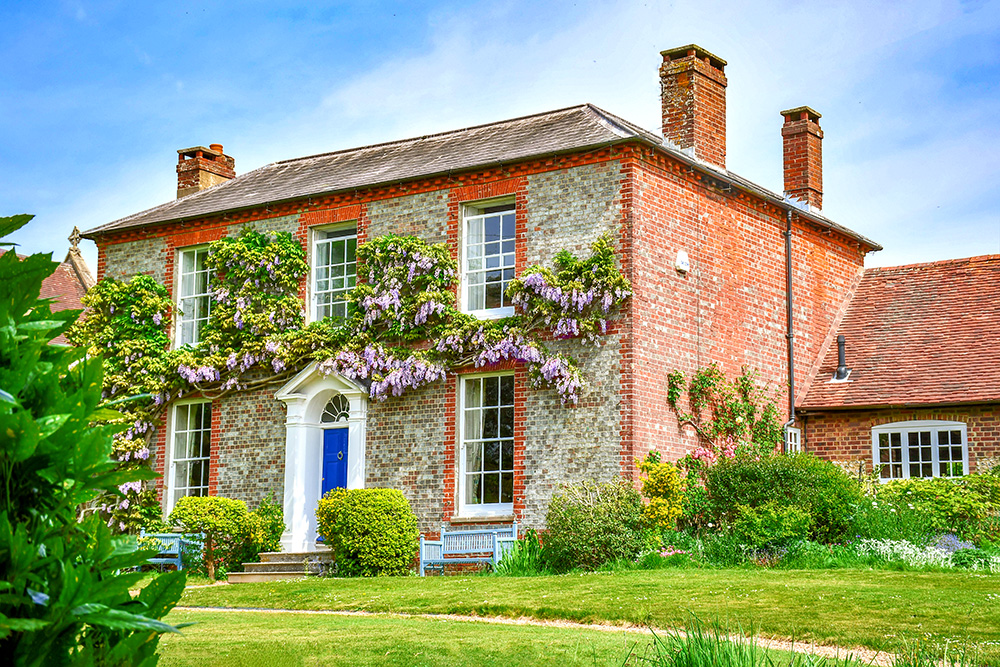 Slindon, West Sussex © French Moments