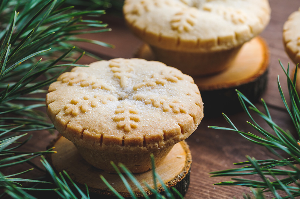 close-up-of-christmas-mince-pie-on-a-festive-table-2024-10-18-05-36-43-utc Mince pies. Photo via Envato Elements