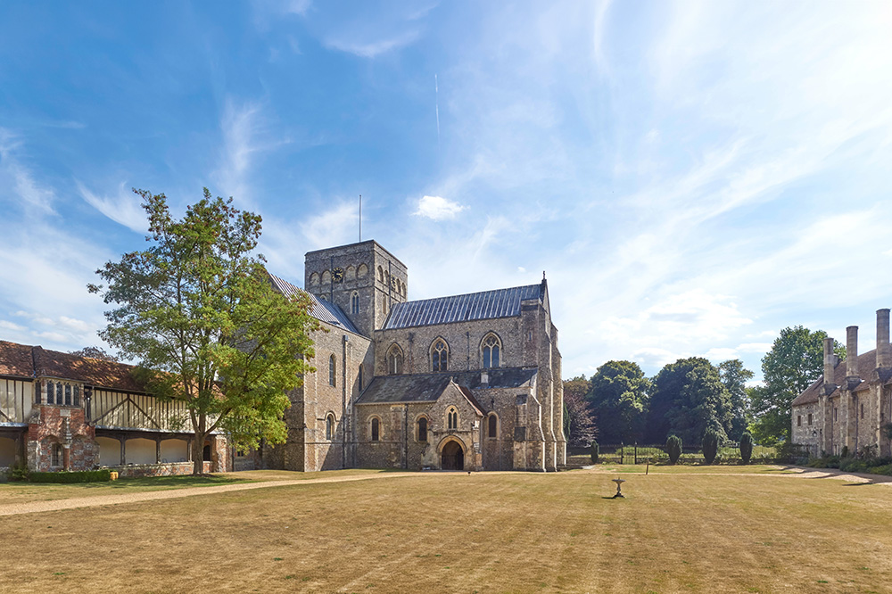 Hospital of St Cross Winchester © Celuici - licence [CC BY-SA 4.0] from Wikimedia Commons