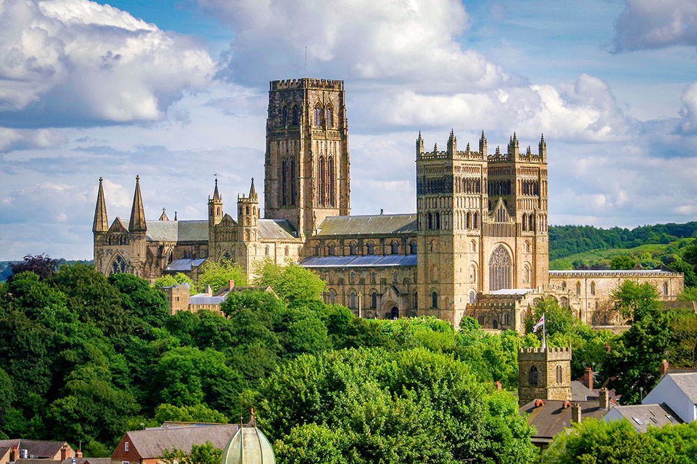 Durham Cathedral. Photo by mattbuck - licence [CC BY - SA 4.0] from Wikimedia Commons