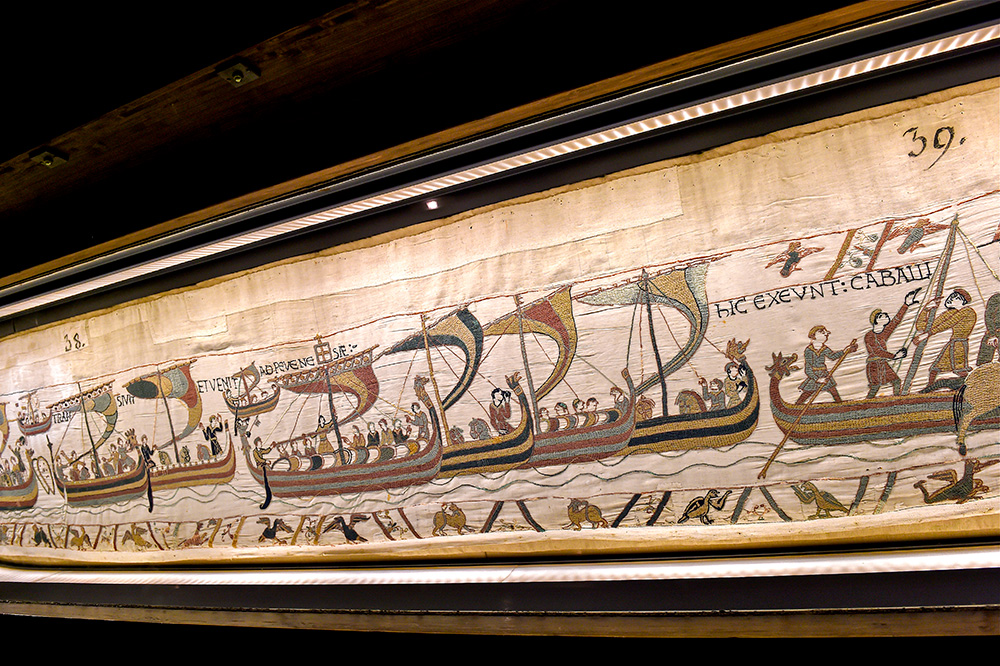 Tapisserie de Bayeux - Photo Mairie de Bayeux - licence [CC BY-SA 4.0] from Wikimedia Commons